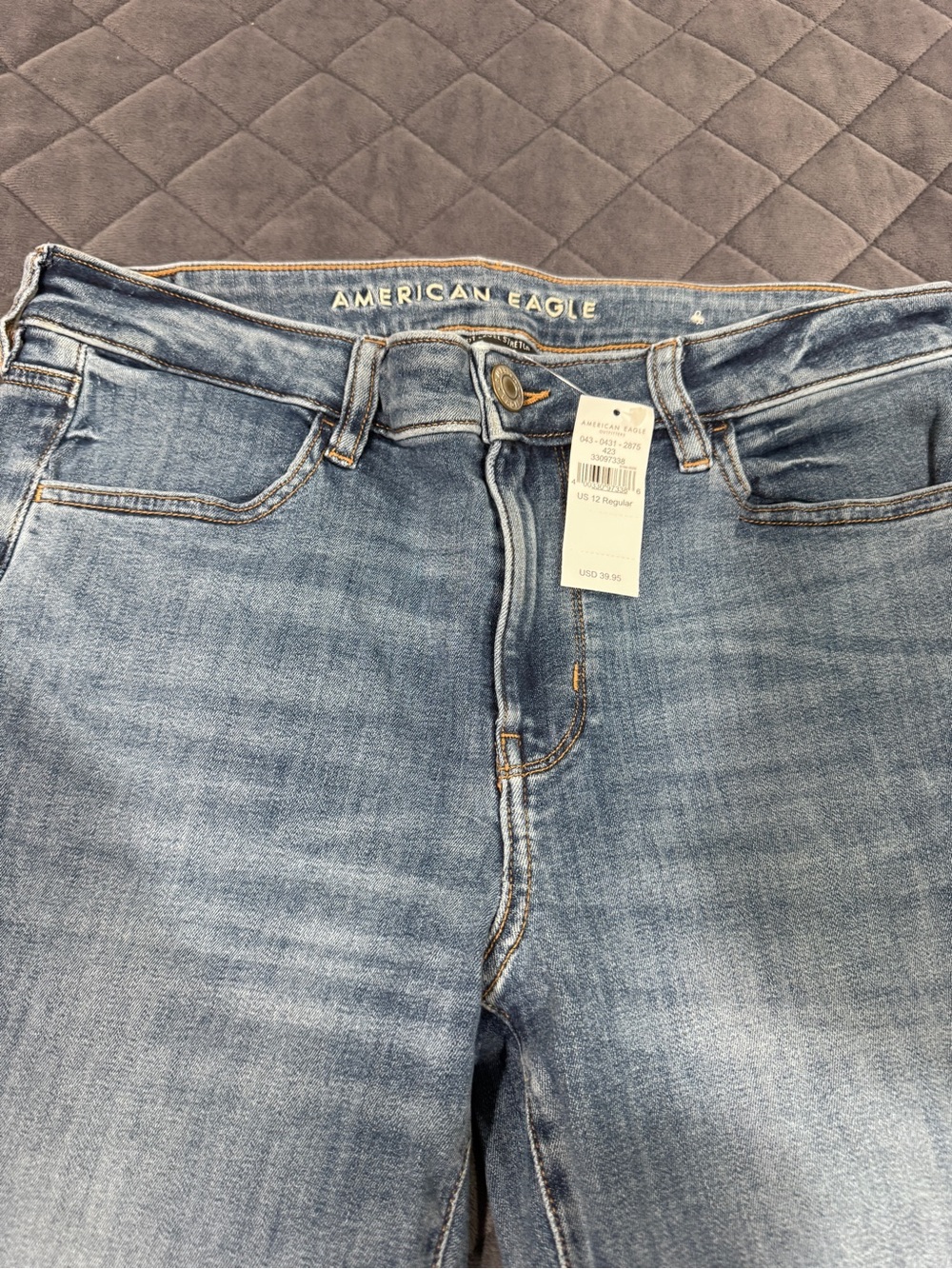 American Eagle Outfitters Women's Light Wash Skinny Jeans